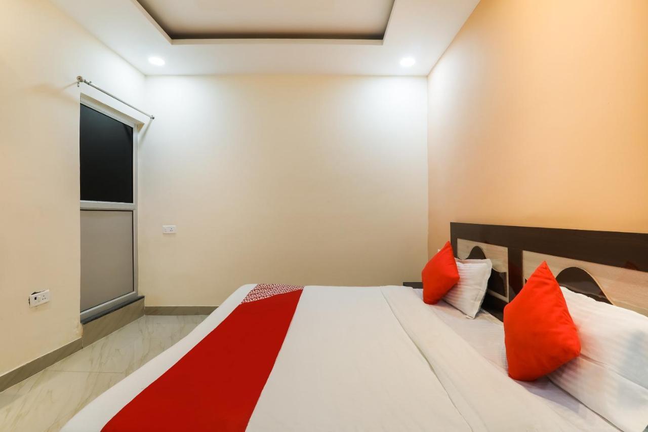 Oyo Flagship Krishna Regency Near Chaudhary Charan Singh International Airport Hotel Bijnaur Exterior foto