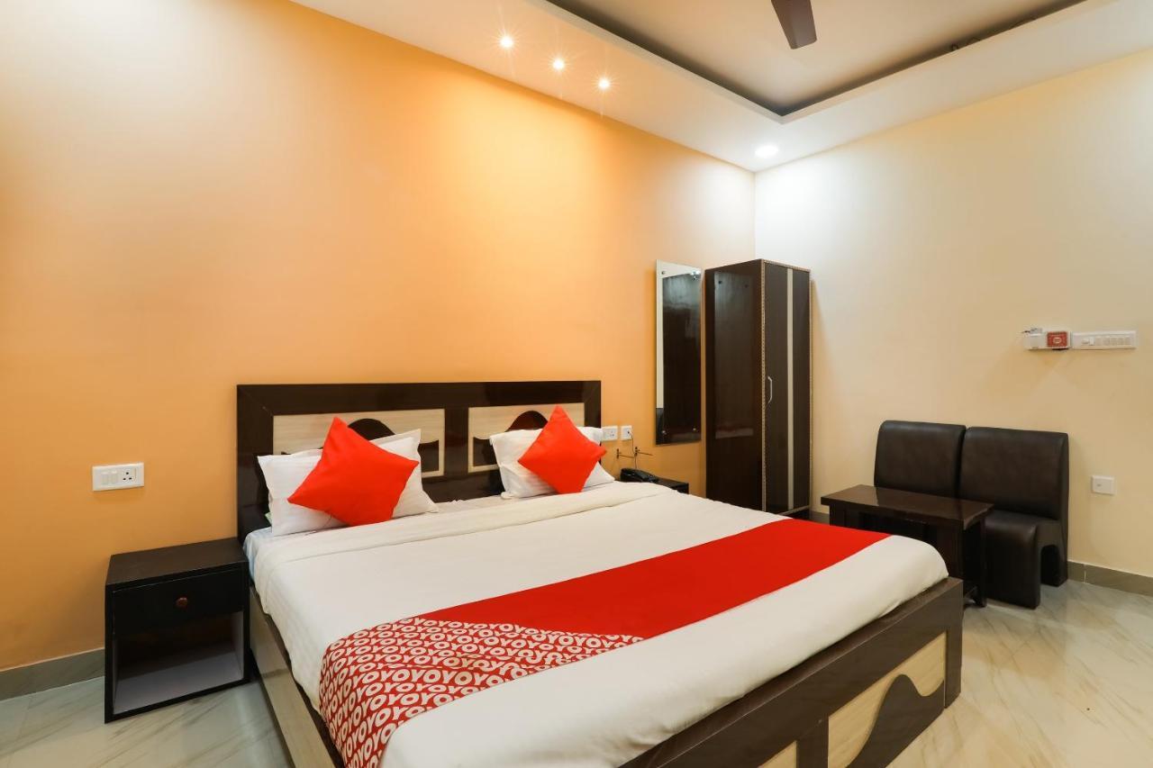 Oyo Flagship Krishna Regency Near Chaudhary Charan Singh International Airport Hotel Bijnaur Exterior foto